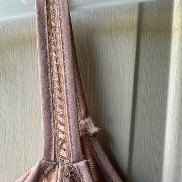 White House Black Market Lace Cold Shoulder 3/4 Sleeve Blush Rose Blouse.Size S - Picture 7 of 16